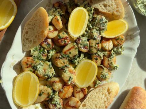 The Best Grilled Scallops