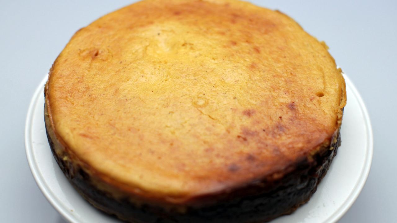Slow-Cooker Pumpkin Cheesecake