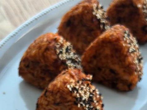 Air Fryer Kimchi Rice Balls (Kimchi Jumeokbap)