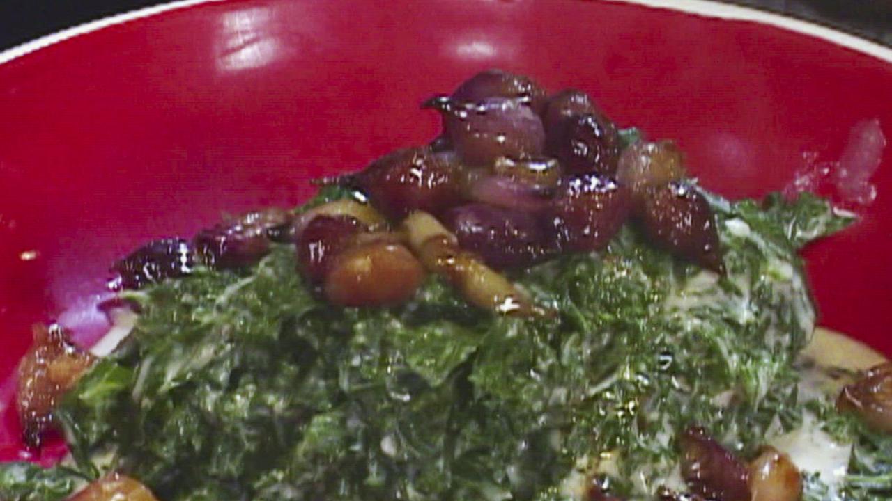 Shallot-Topped Creamed Kale