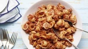 Weeknight Bolognese