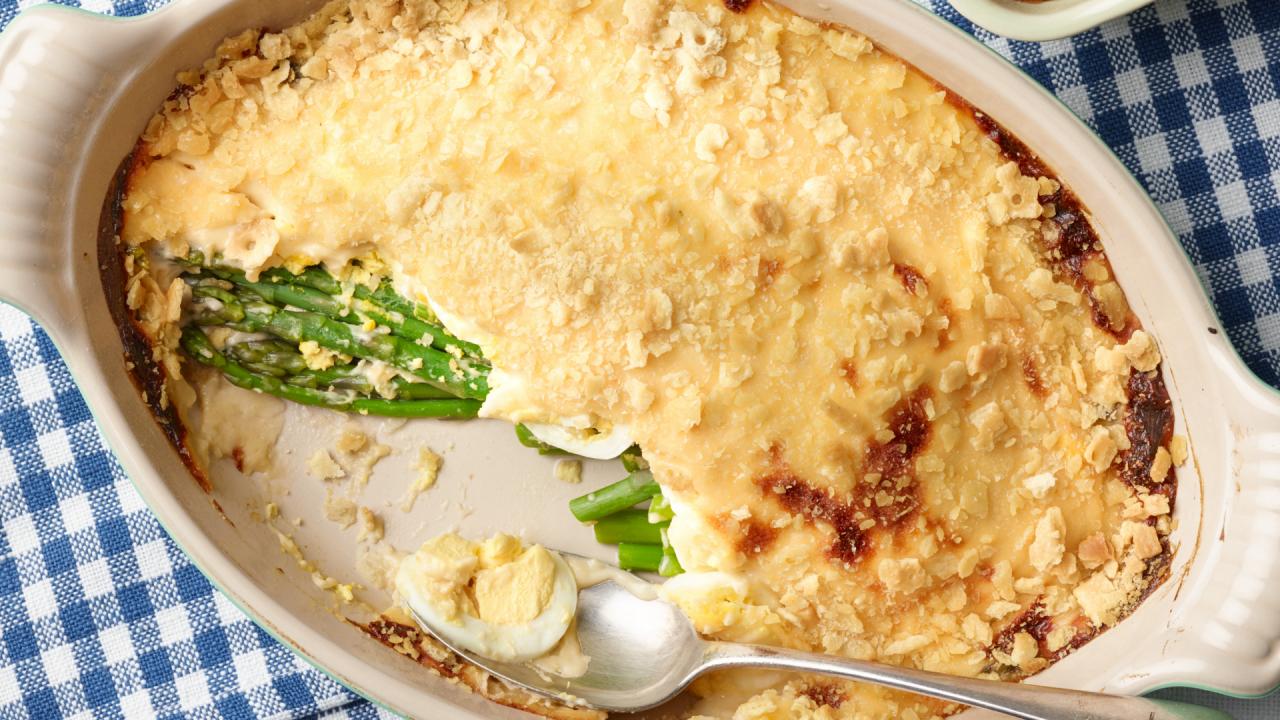 Trisha's Asparagus Casserole