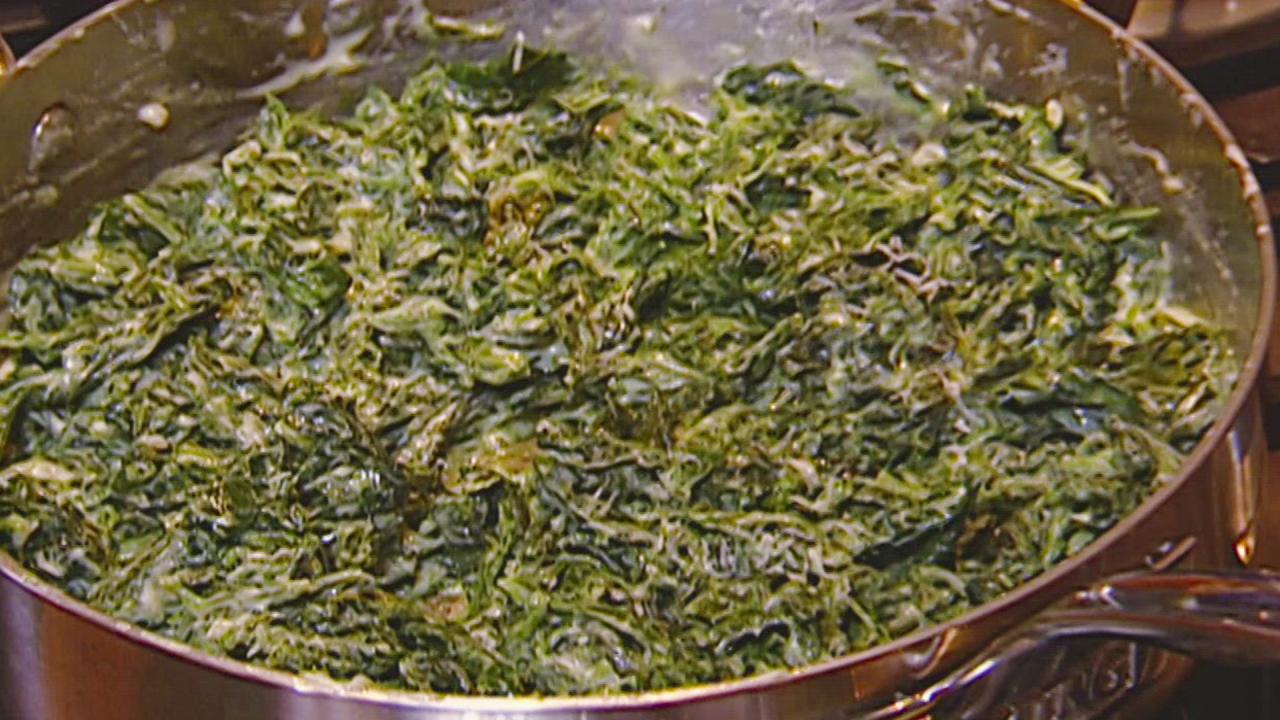 Neelys' Creamed Collard Greens
