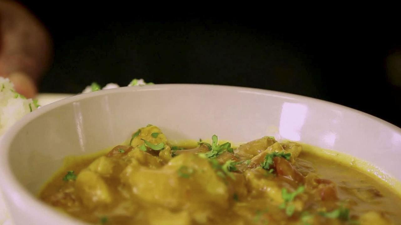 Steamed Mahi-Mahi Island Style