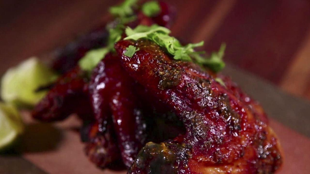 Duck's Smoked Chicken Wings