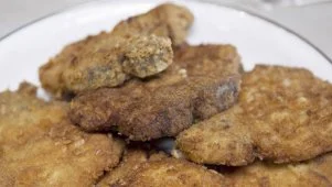 Learn the Farmhouse Rules for Making Fried Pork Chops
