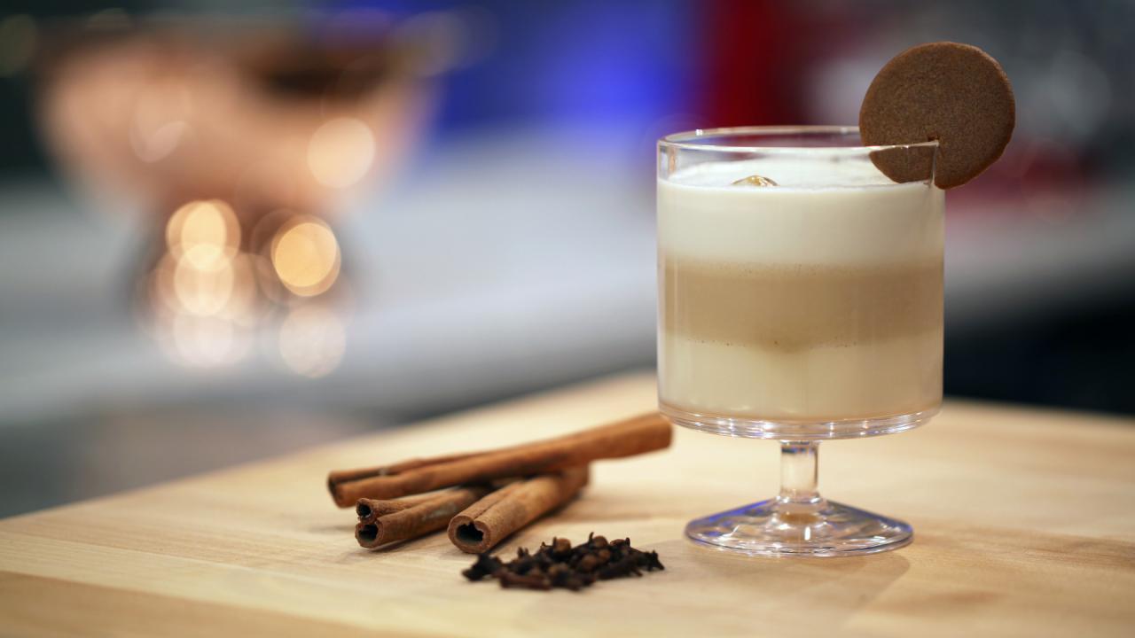 Sugar-and-Spice Panna Cotta