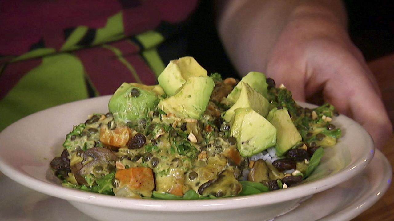 Vegetarians Flock to Tin Shed
