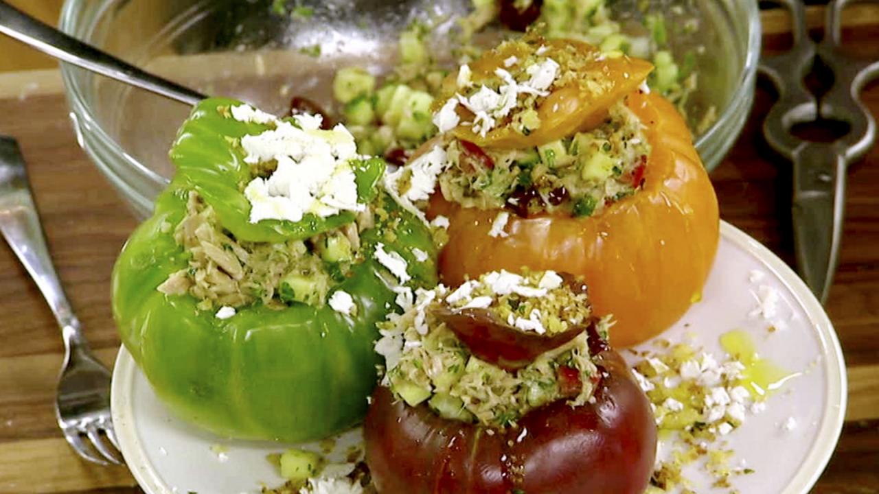 Tuna-Stuffed Tomatoes