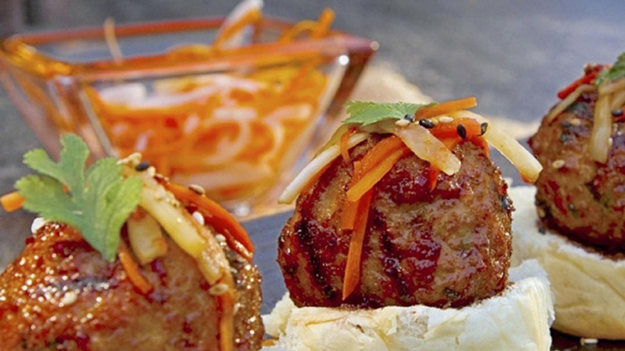 Asian Chicken Meatball Sliders