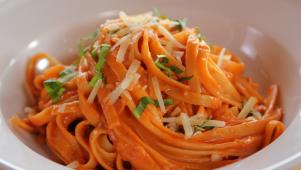 Pasta with Tomato Cream Sauce