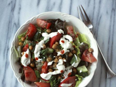 Fast and Healthy Falafel Salad