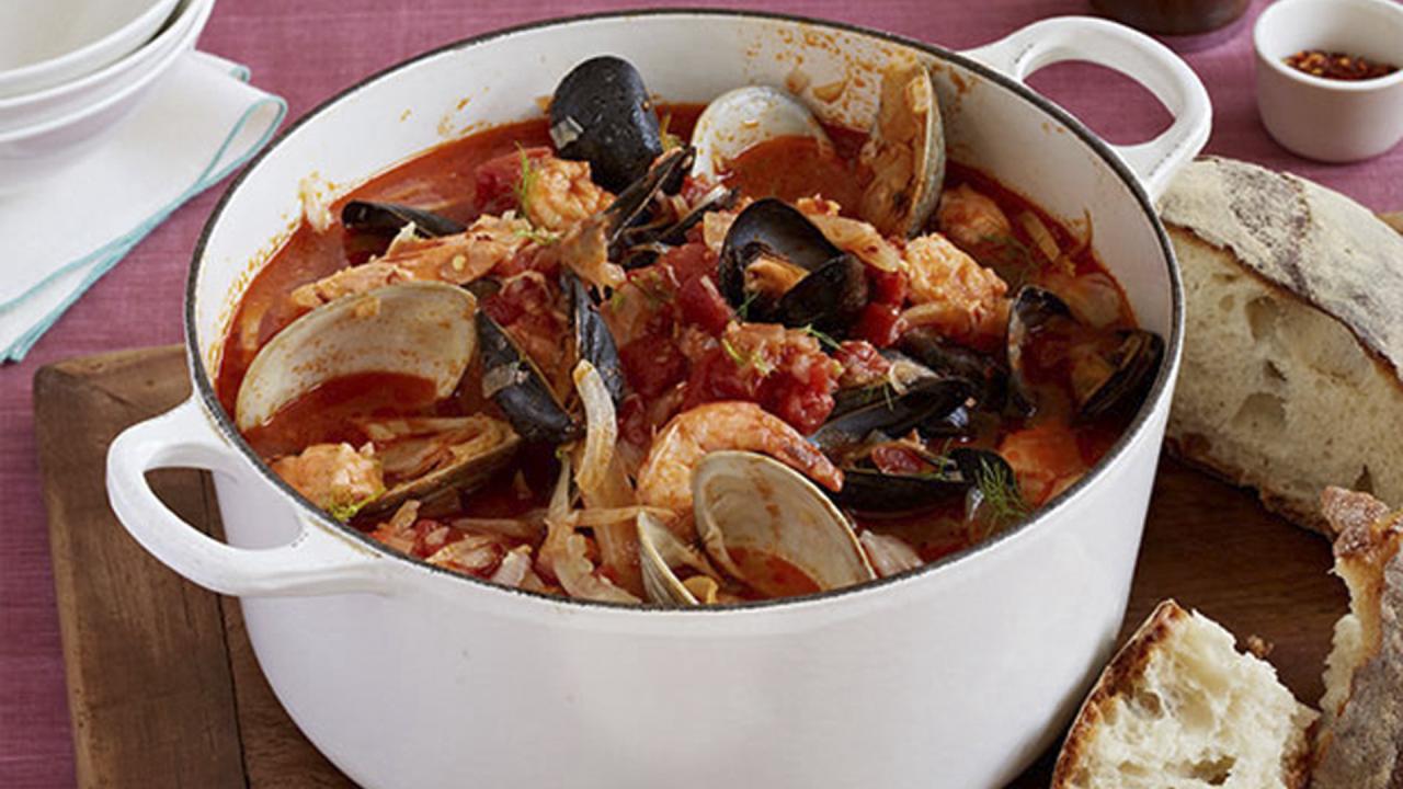 Giada DeLaurentiis' Cioppino