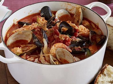 Giada DeLaurentiis' Cioppino