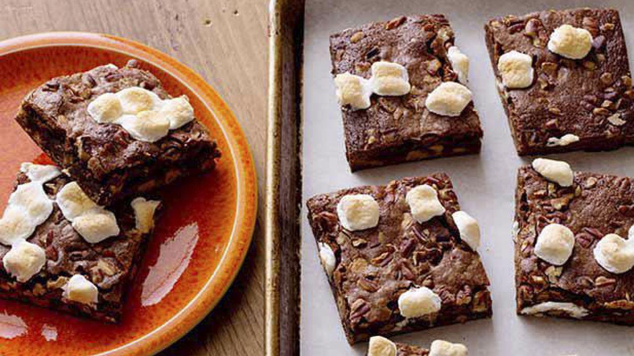 Marshmallow-Nut Brownies