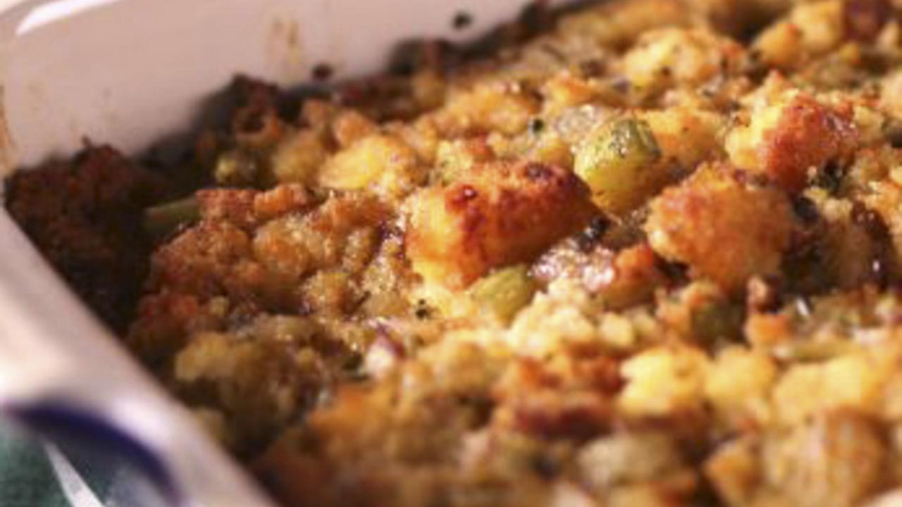Katie Lee's Cornbread Stuffing