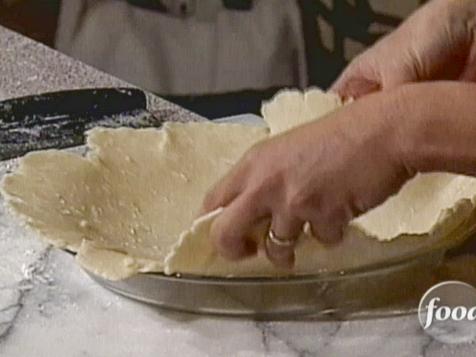 Lining a Pie Pan
