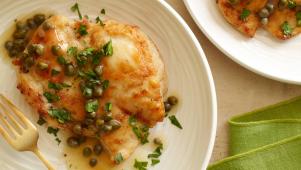 Watch Giada De Laurentiis Make Chicken Piccata