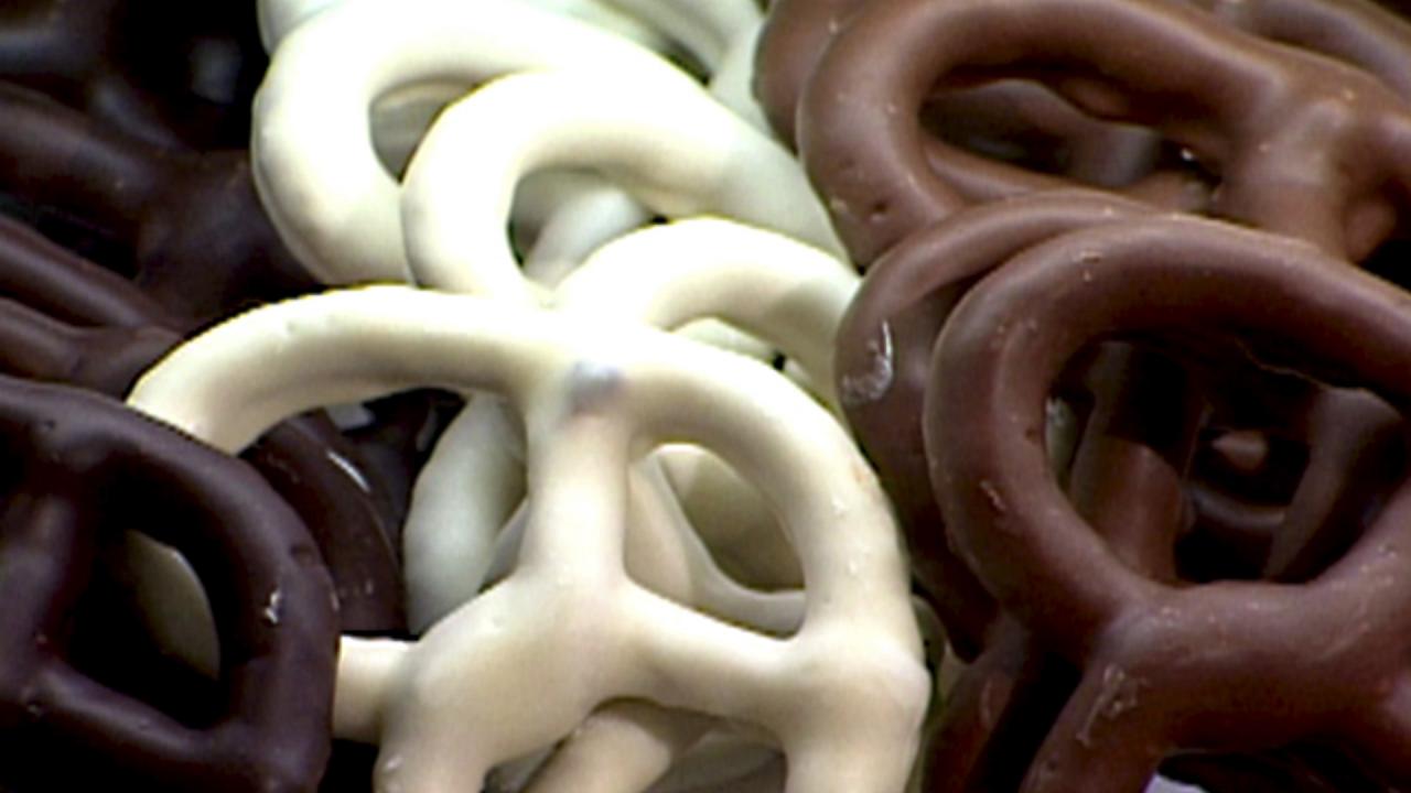 Chocolate Pretzels