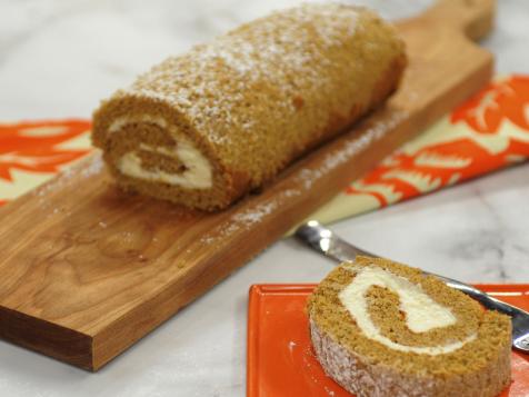 Pumpkin Roll Cake