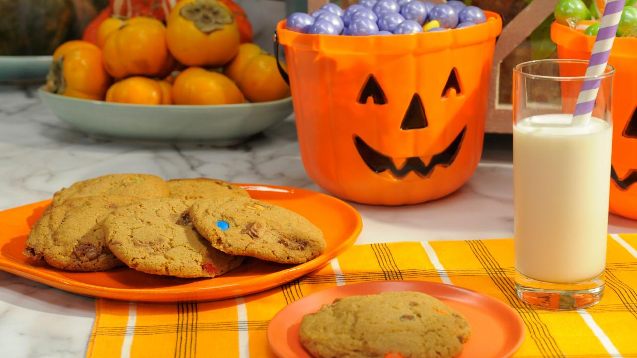Candy Bucket Cookies