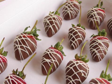 Ree's Chocolate Strawberries