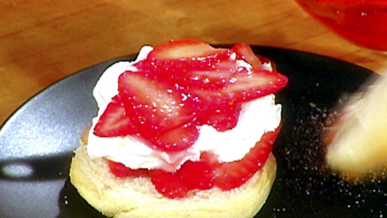 Sweet Strawberry Shortcake