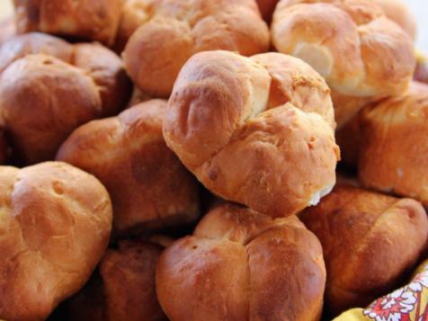 No-Knead Cloverleaf Rolls