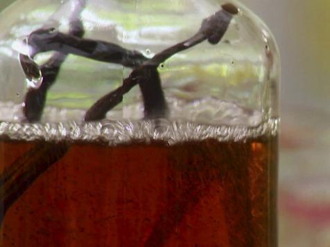 Homemade Vanilla Extract