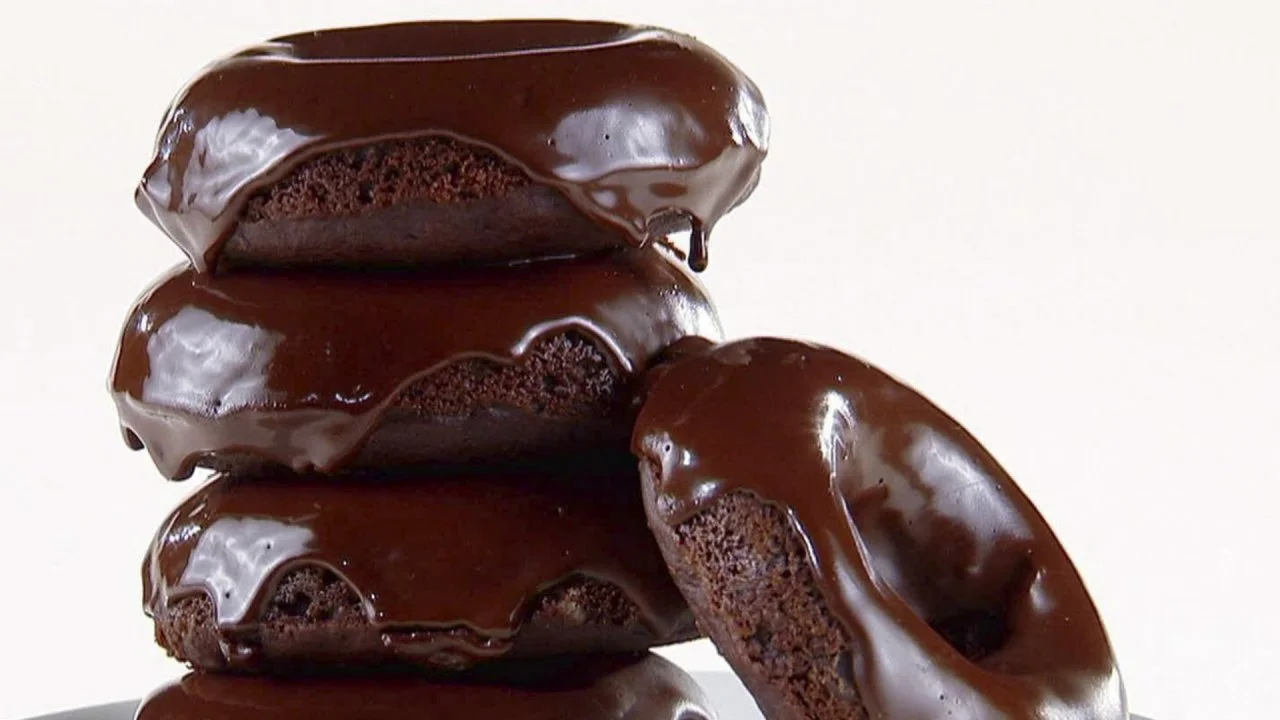 Double Chocolate Doughnuts