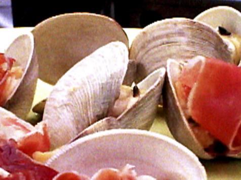 Grilled Clams with Ham
