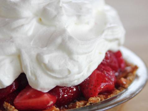 Strawberry Pretzel Pie