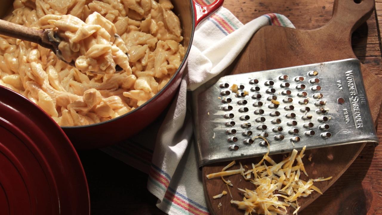Creamy Stovetop Mac and Cheese
