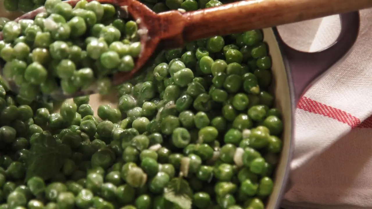 Butter-Mint Peas