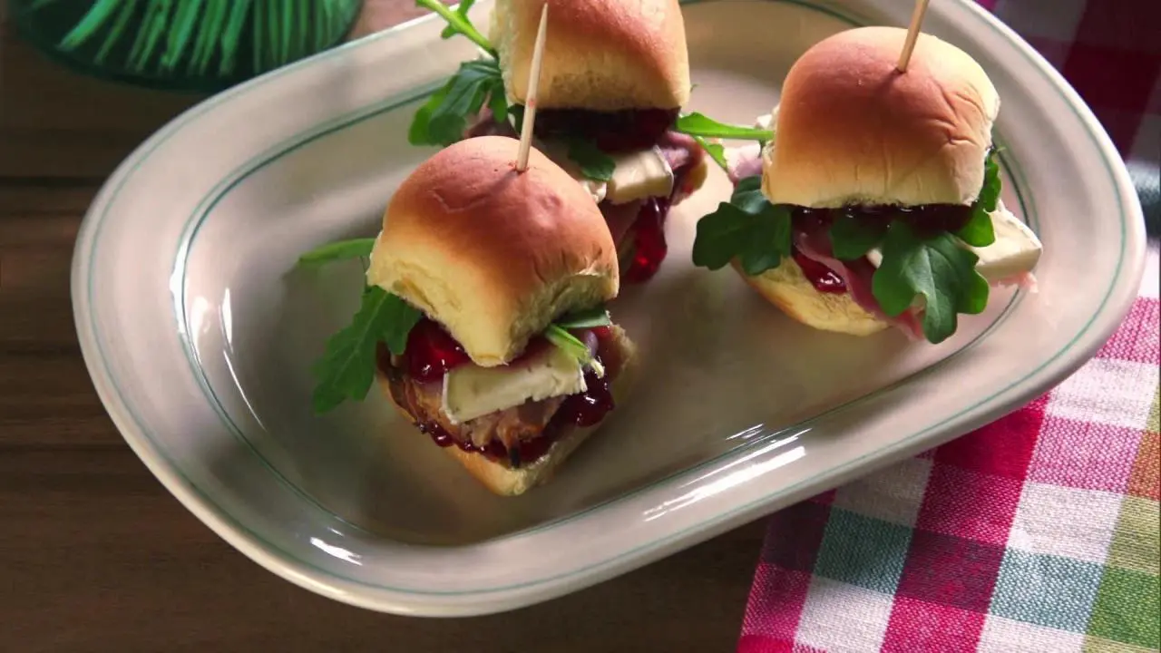 Honey-Glazed Ham Sandwiches