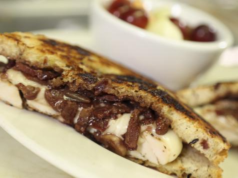 Shorty's Pizza and Smoked Meat
