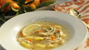 Quick Chicken Tortellini Soup