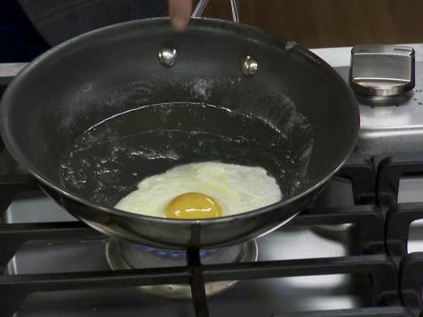 How to Make Eggs Over Easy the Geoffrey Zakarian Way