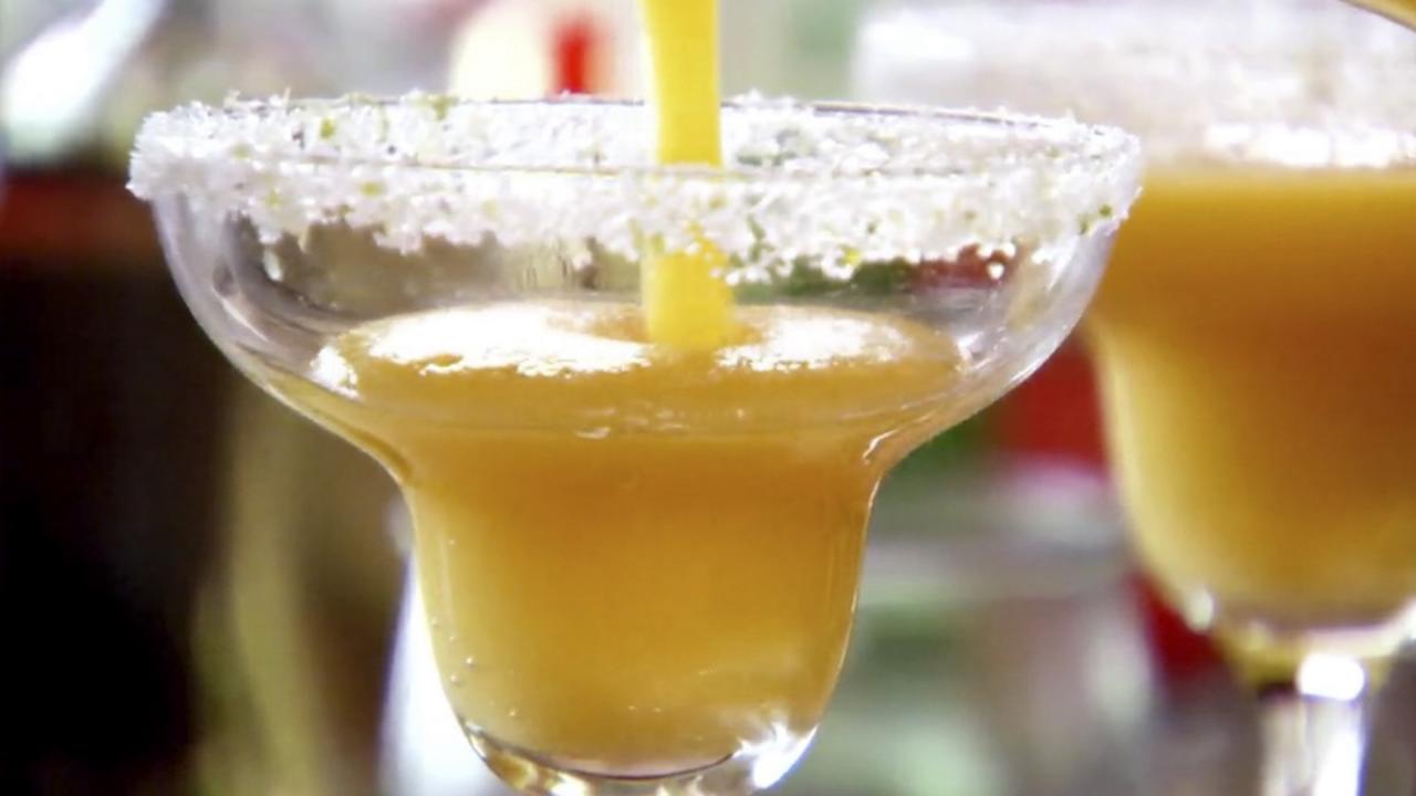 Ree's Mango Margaritas