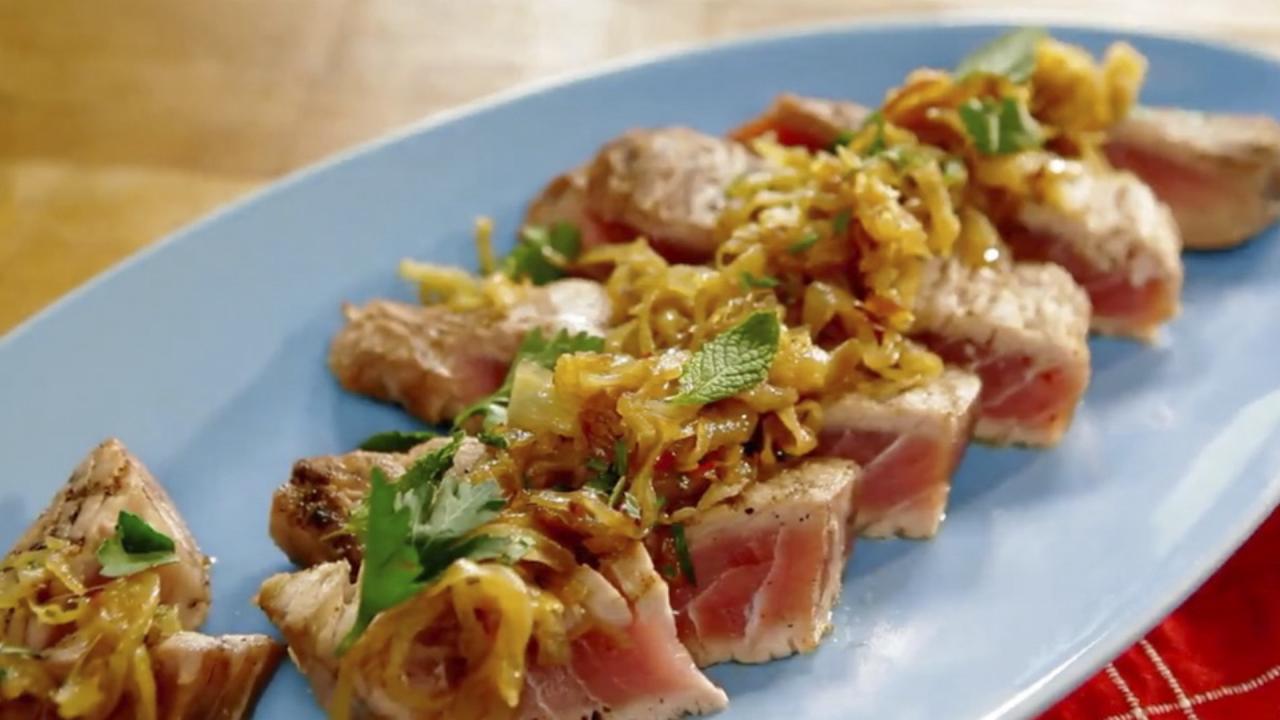 Tuna with Caramelized Onions
