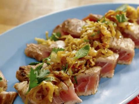Tuna with Caramelized Onions