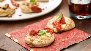 Easy Pizzette With Gorgonzola
