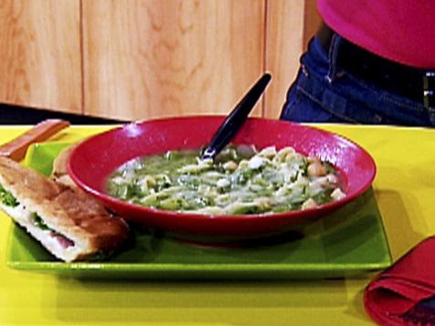 Vegetable and Bean Soup with Pesto: Minestrone alla Genovese and Sandwiches with Arugula and Ham: Panini con Rucola e Prosciutto