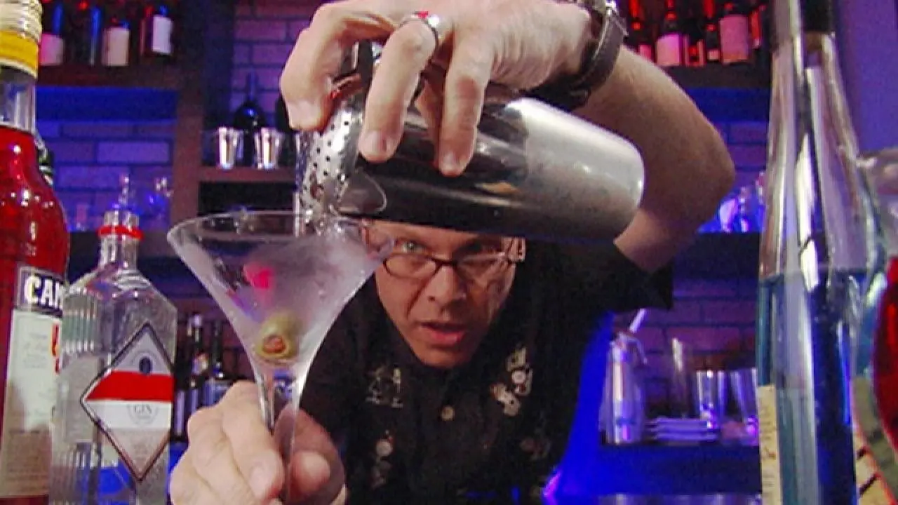 Perfectly Stirred 007 Martini