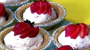 Cheap & Easy Cheesecake