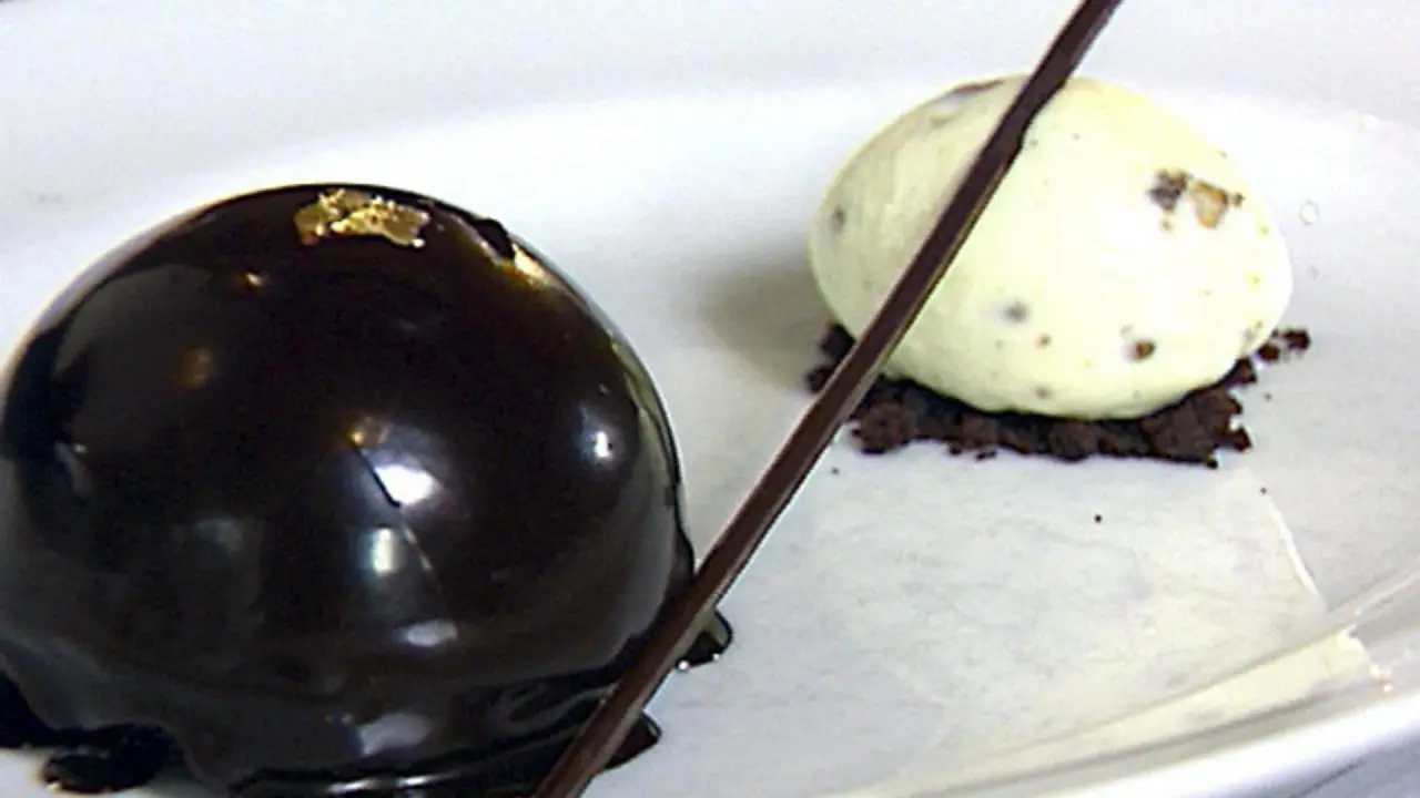 Delicate Chocolate Creations