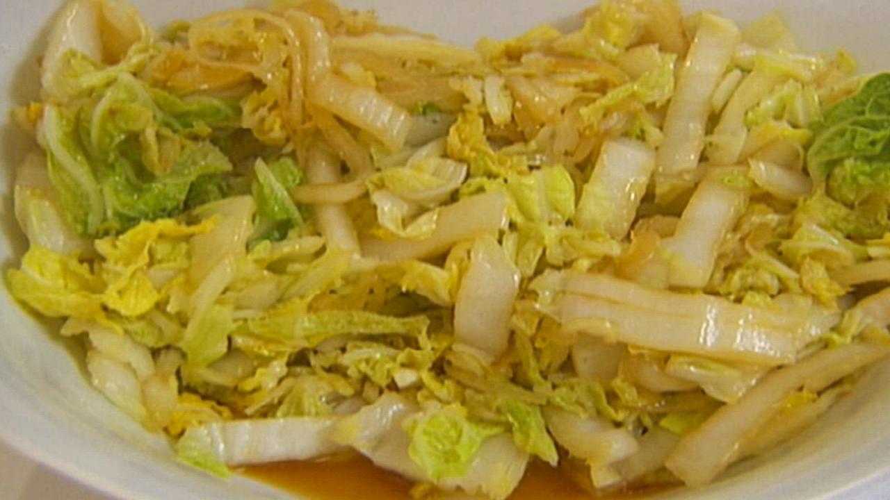 Chinese Stir-Fried Cabbage