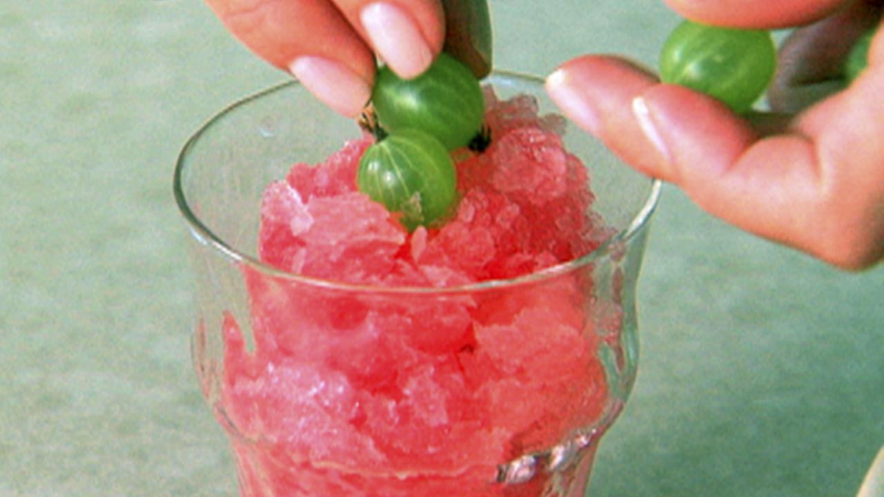 Refreshing Cranberry Granita