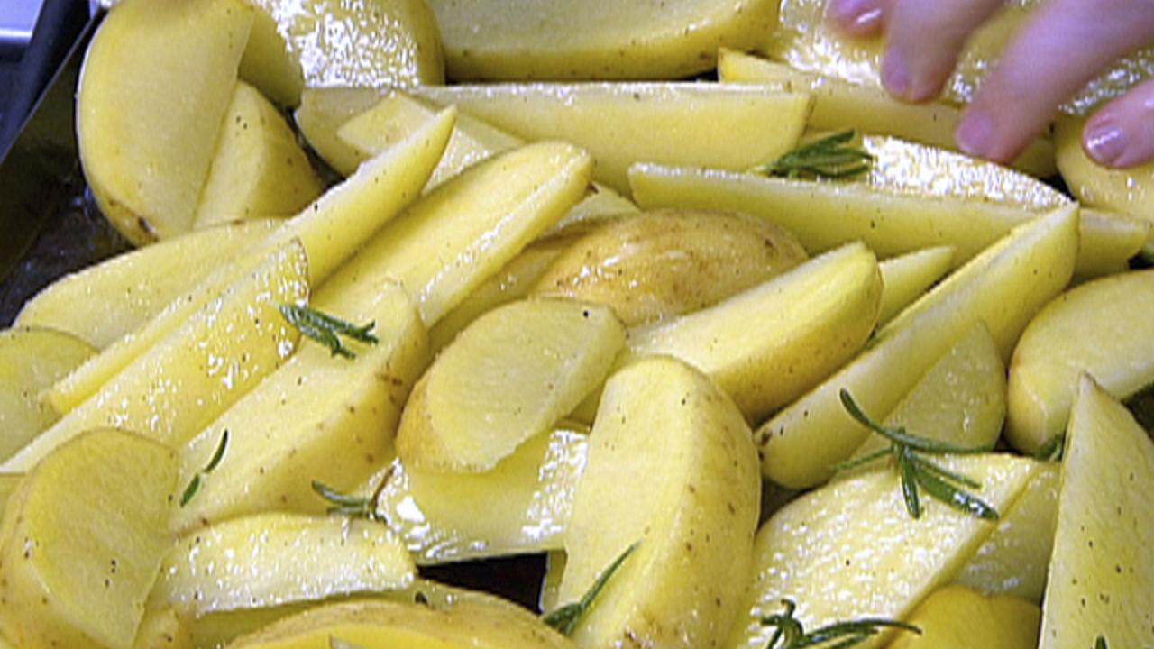 Roasted Rosemary Potatoes