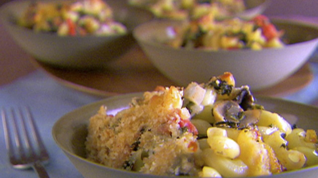 Spicy Macaroni and Cheese Bake